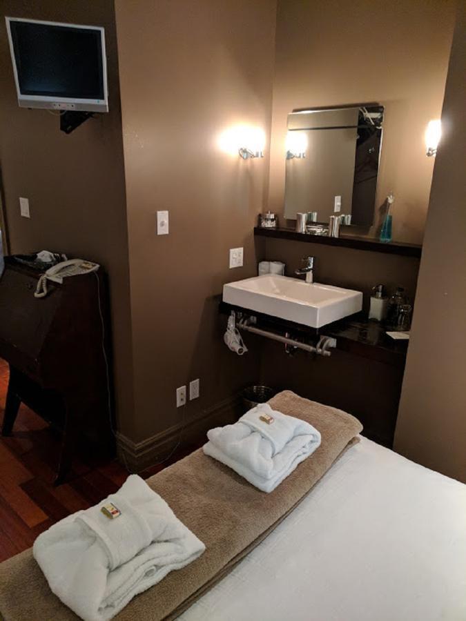 Sir Montcalm Gite B&B 몬트리올 외부 사진